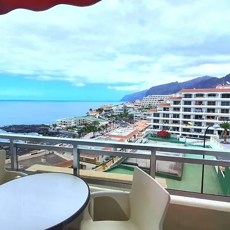 Apartment Arenas Negras 13, Alojamiento Con Vistas A La Playa Puerto de Santiago (Tenerife)