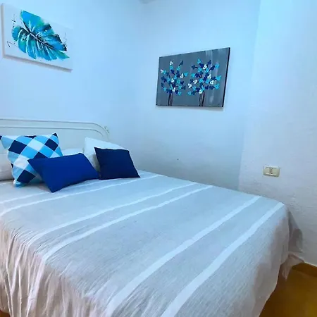 Apartment Arenas Negras 13, Alojamiento Con Vistas A La Playa *