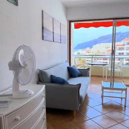 Apartment Arenas Negras 13, Alojamiento Con Vistas A La Playa